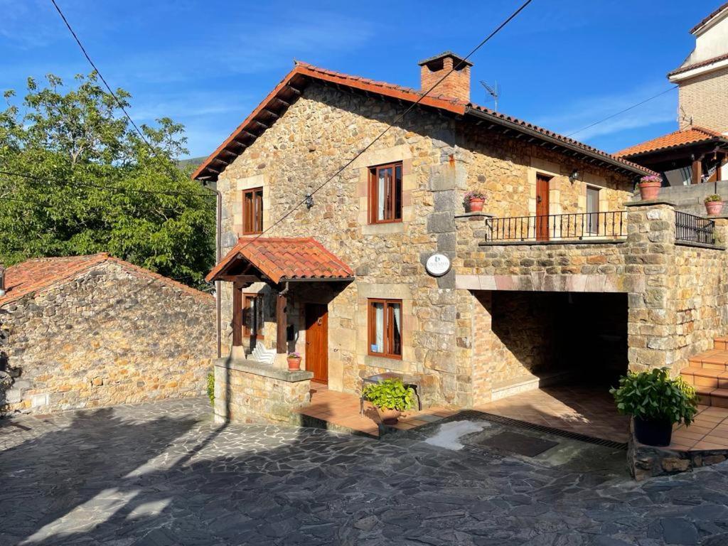 Apartamentos Rurales La Casa Vieja De Alceda エクステリア 写真