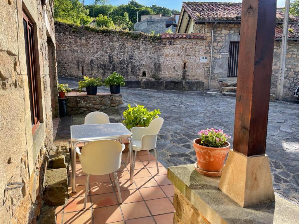 Apartamentos Rurales La Casa Vieja De Alceda エクステリア 写真
