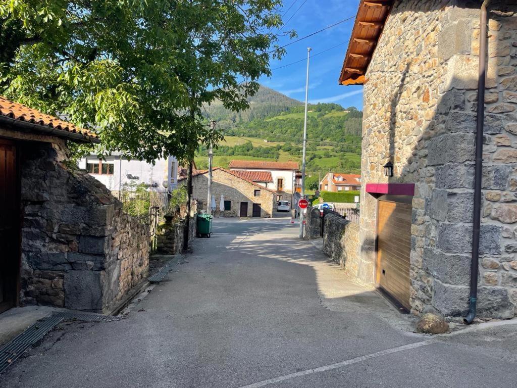 Apartamentos Rurales La Casa Vieja De Alceda エクステリア 写真