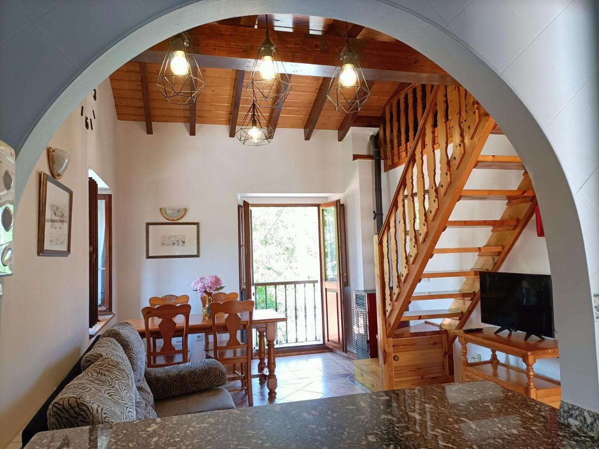 Apartamentos Rurales La Casa Vieja De Alceda エクステリア 写真