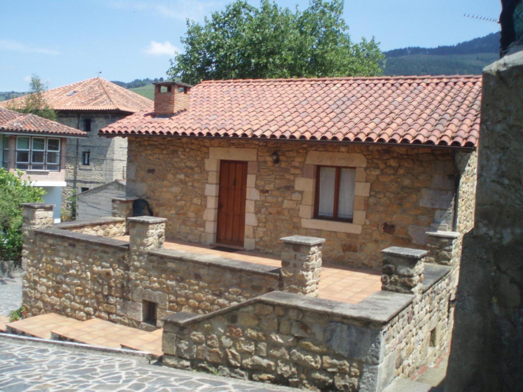 Apartamentos Rurales La Casa Vieja De Alceda エクステリア 写真