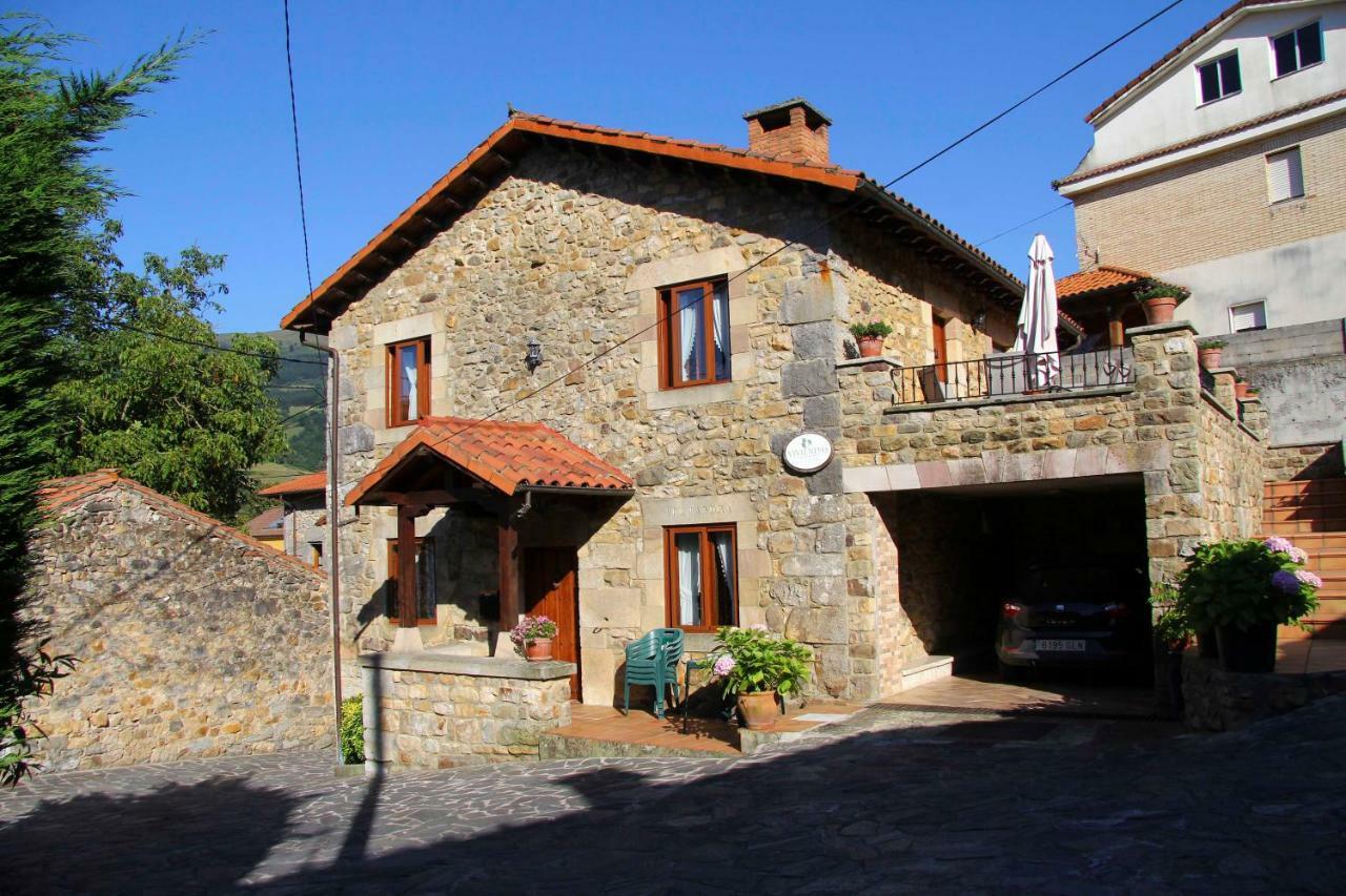 Apartamentos Rurales La Casa Vieja De Alceda エクステリア 写真